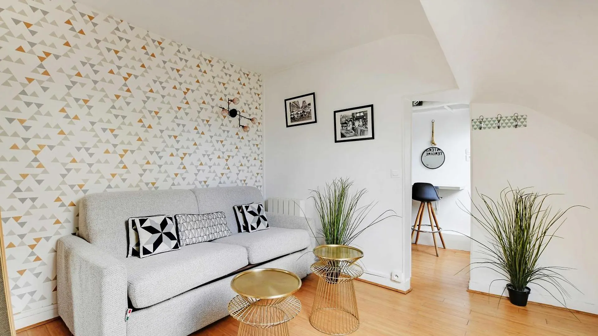 Charming Residence Under Roof Paris Bastille