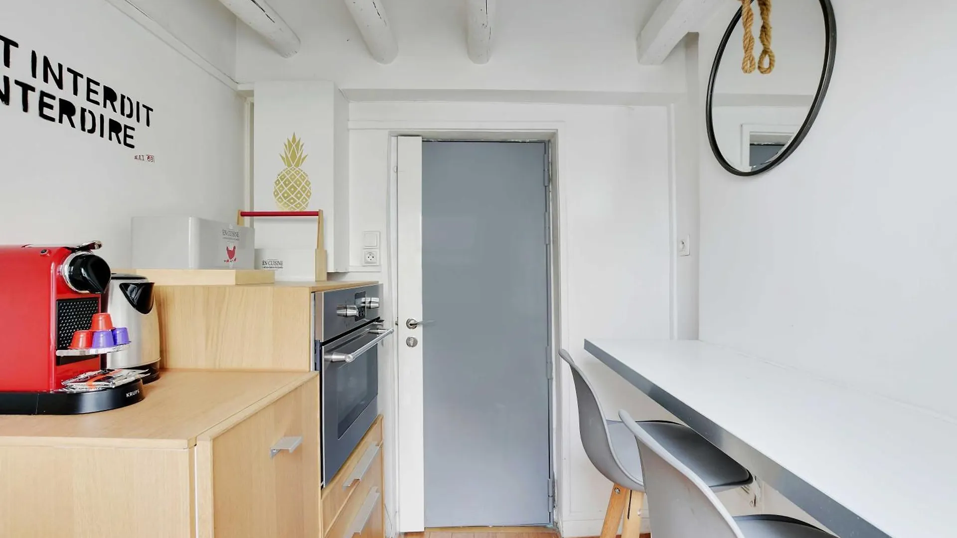Charming Residence Under Roof Paris Bastille